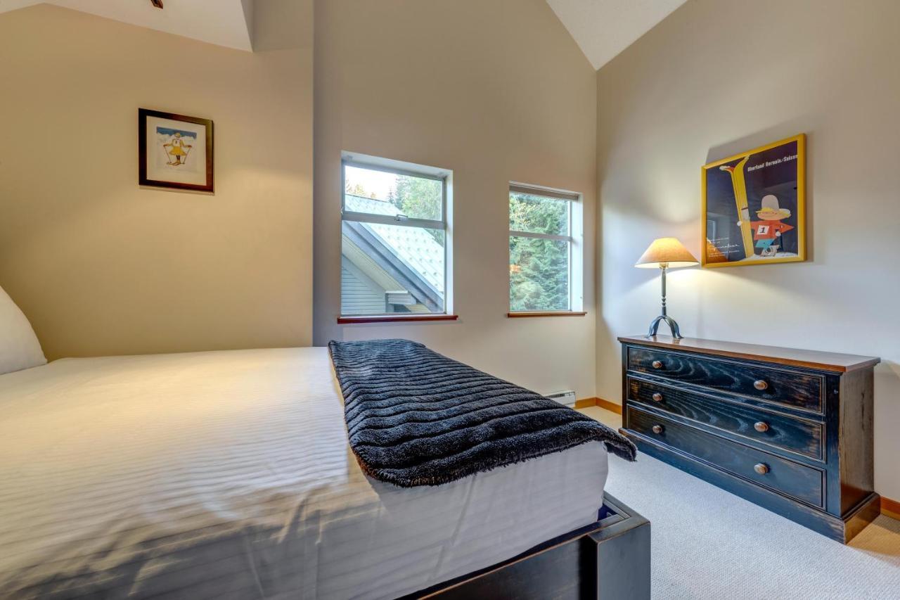 Snowy Creek 14 Villa Whistler Exterior photo